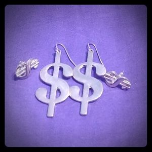 Dollar sign earring set